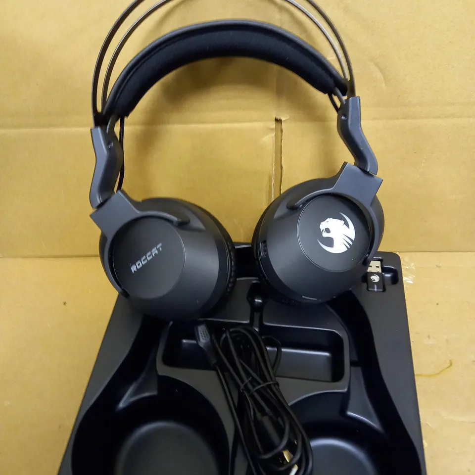 ROCCAT ELO 7.1 AIR WIRELESS SURROUND SOUND RGB GAMING HEADSET