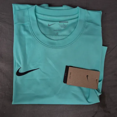 NIKE CREW NECK T-SHIRT IN MINT GREEN SIZE LARGE