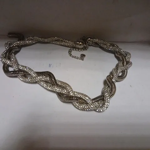 MALIKA STATEMENT PLAITED NECKLACE