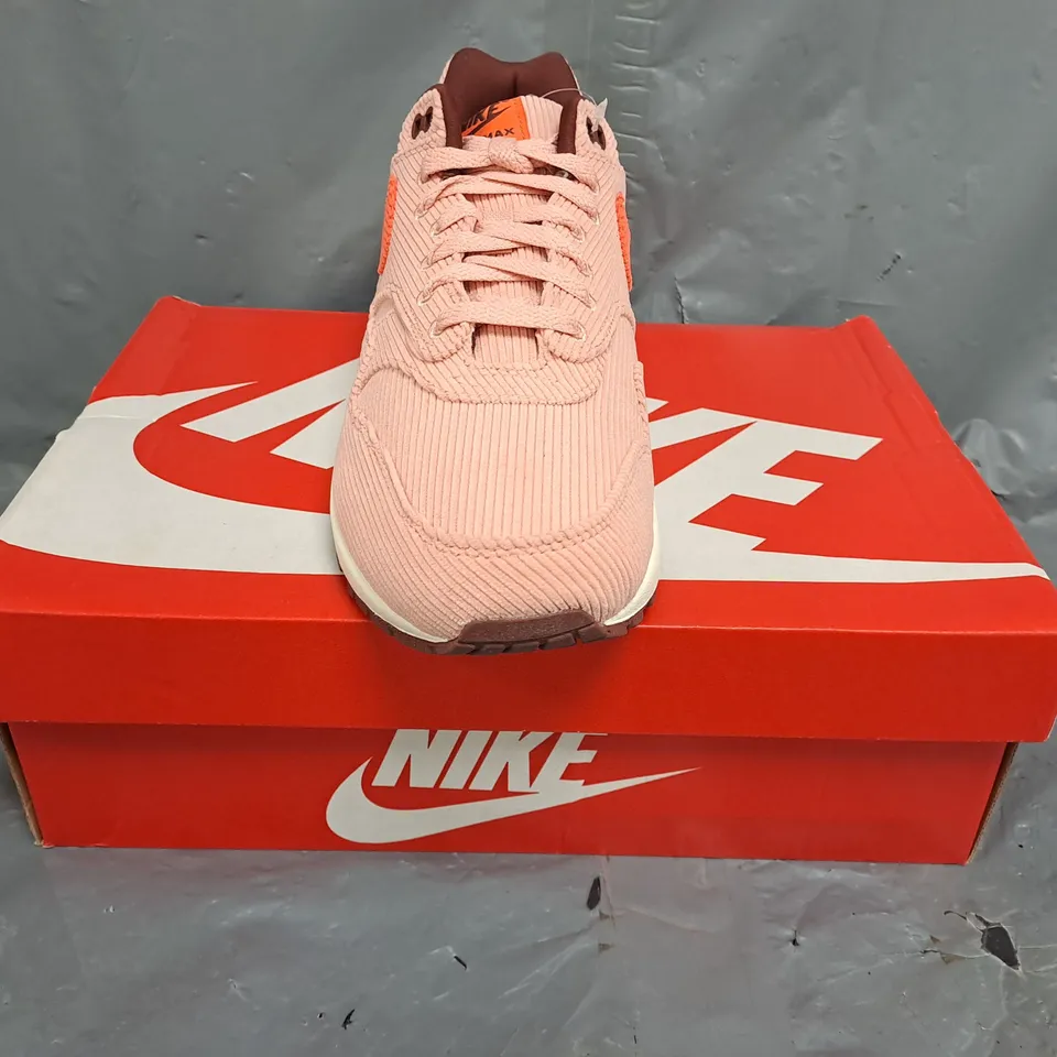 BOXED PAIR OF NIKE AIR MAX 1 PRM SHOES IN BRIGHT CORAL SIZE UK 9.5