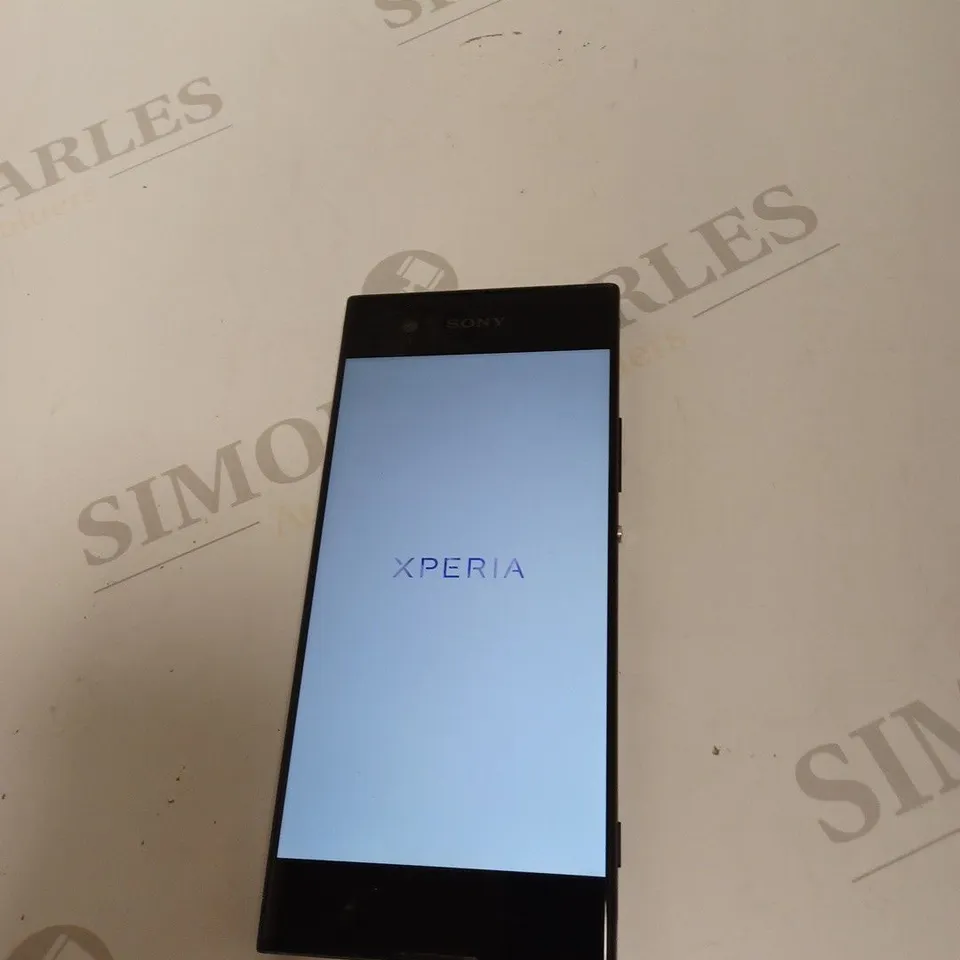 SONY XPERIA 