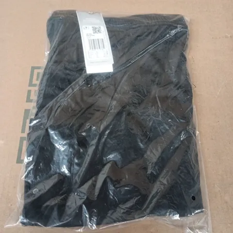 BAGGED ADIDAS ENT22 SHORTS IN BLACK - UK 2XL