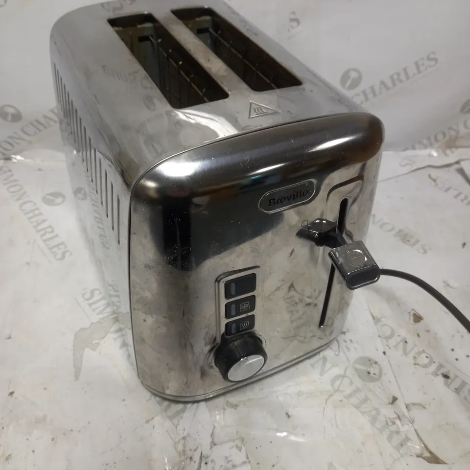 BREVILLE VTT570 WARBURTONS 2 SLICE TOASTER  RRP £34.99