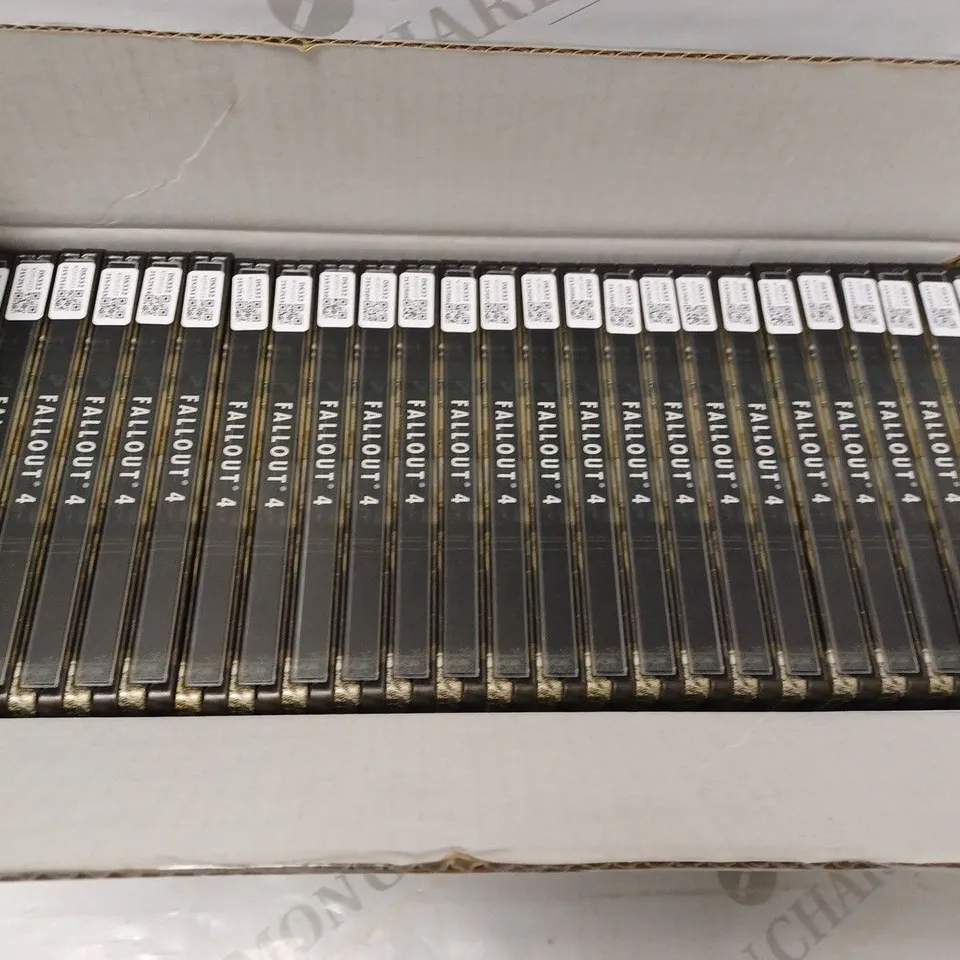 LOT OF 25 FALLOUT 4 STEELBOX GAME CASES 