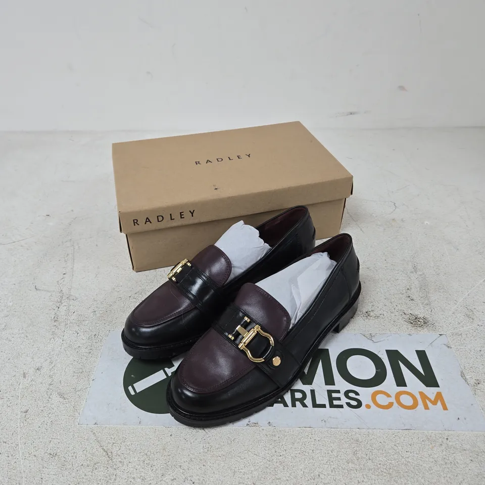 RADLEY LINDEN ROW COLOURBLOCK LADIES' LOAFERS – DARK CHERRY, UK 7