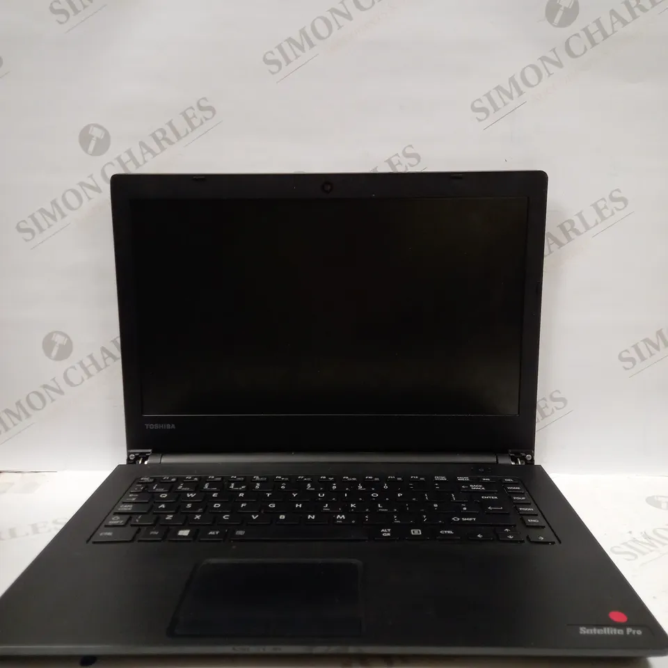 TOSHIBA SATELLITE PRO LAPTOP IN BLACK
