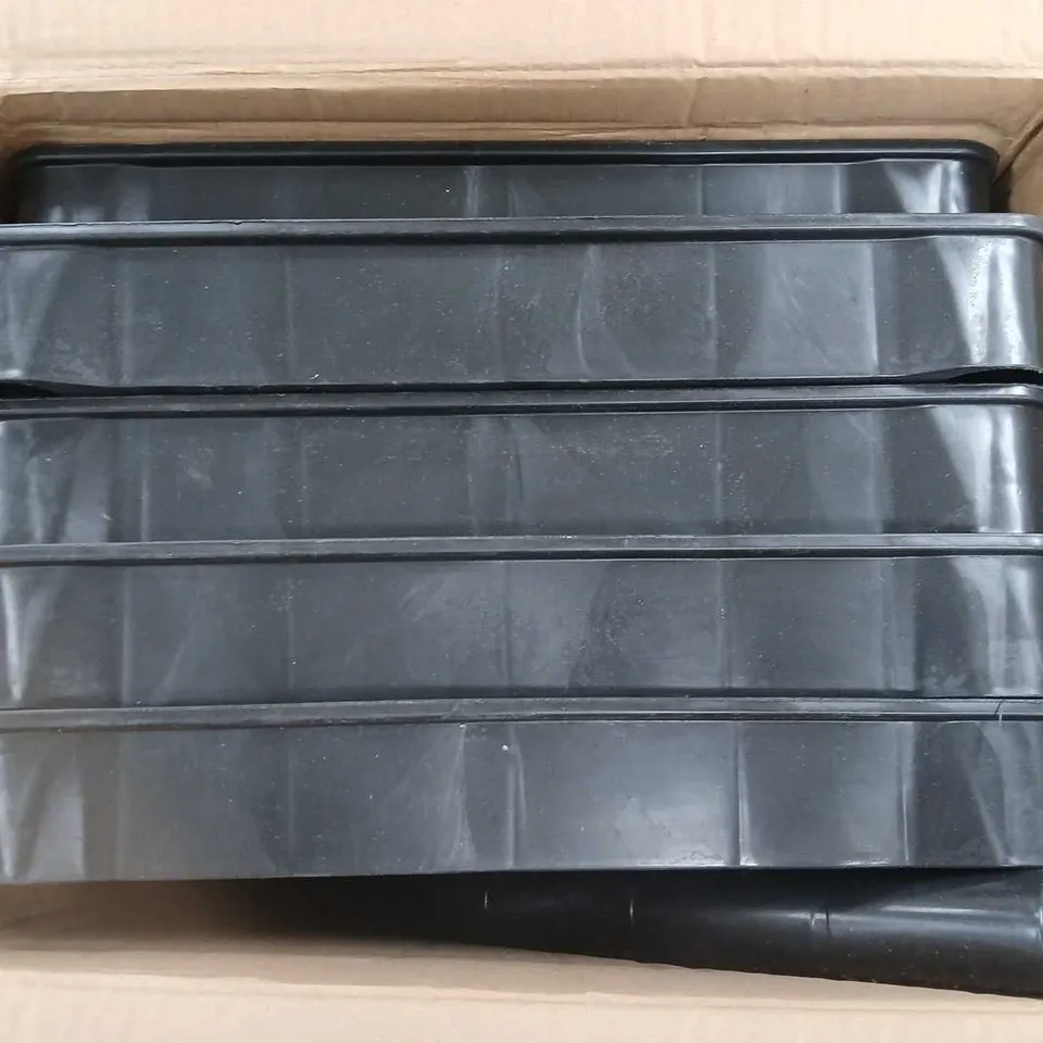 BOXED 5 SHELF PLASTIC SHELVING UNIT (H)1900MM (W)850MM (D)400MM