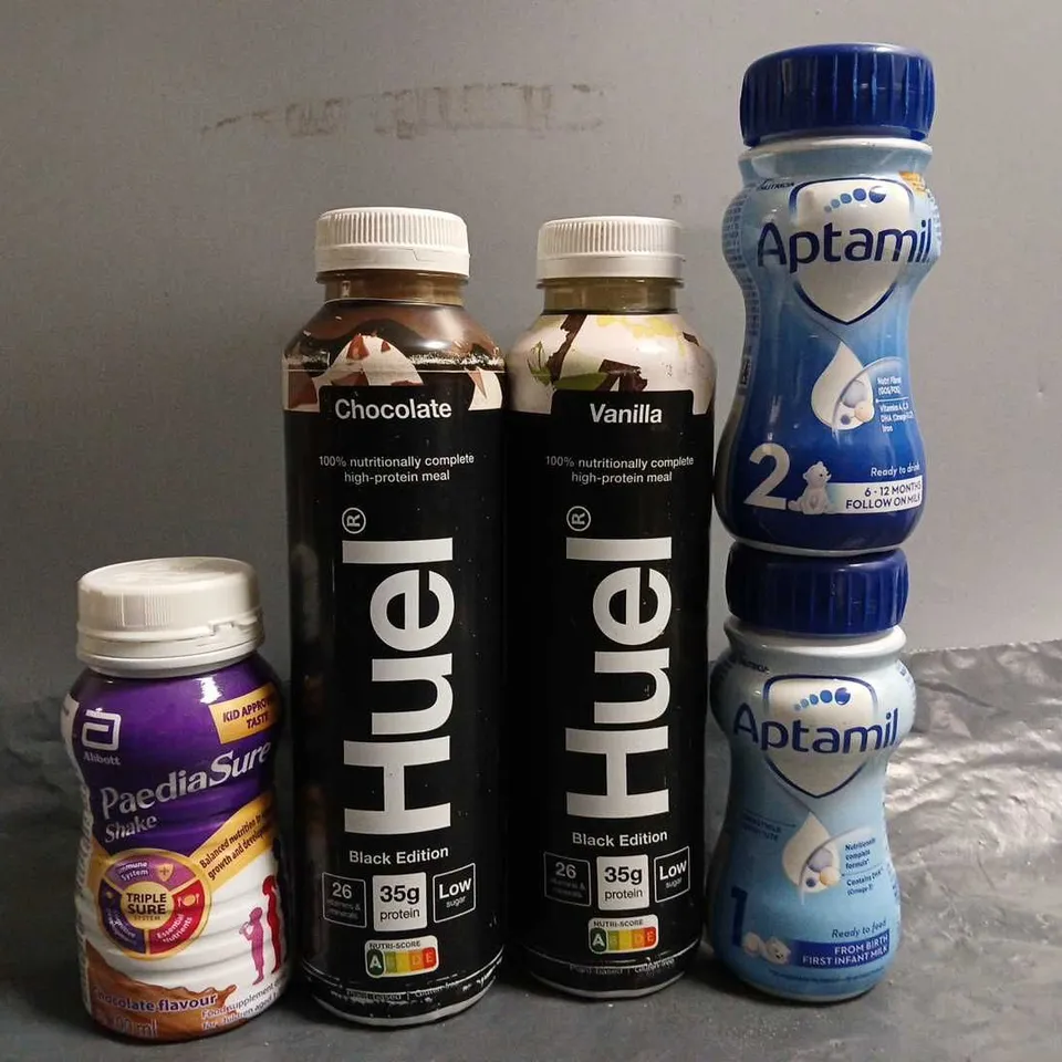 TOTE OF APPROX 12 ASSORTED FOOD ITEMS TO INCLUDE - HUEL CHOCOLATE , HUEL VANILLA , APTAMIL ETC