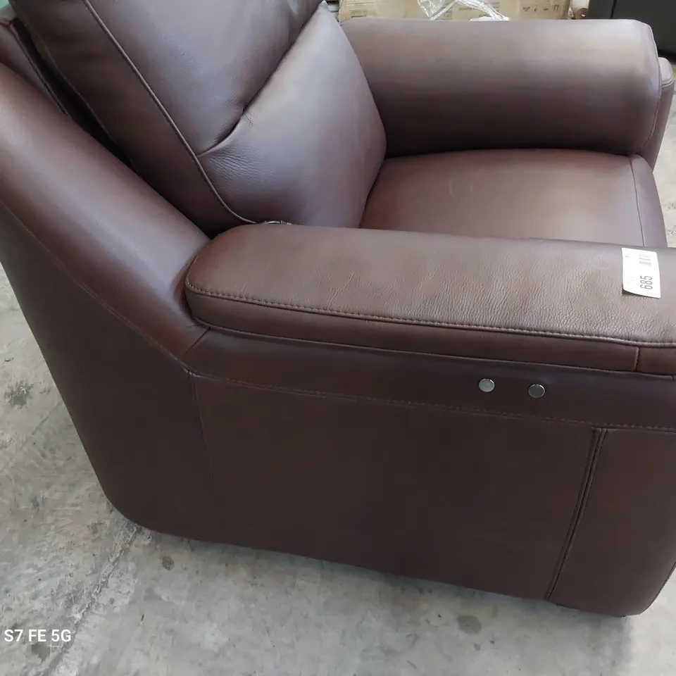 QUALITY ITALIAN DESIGNER POWER RECLINING PARMA EASY CHAIR BROWN LEATHER 