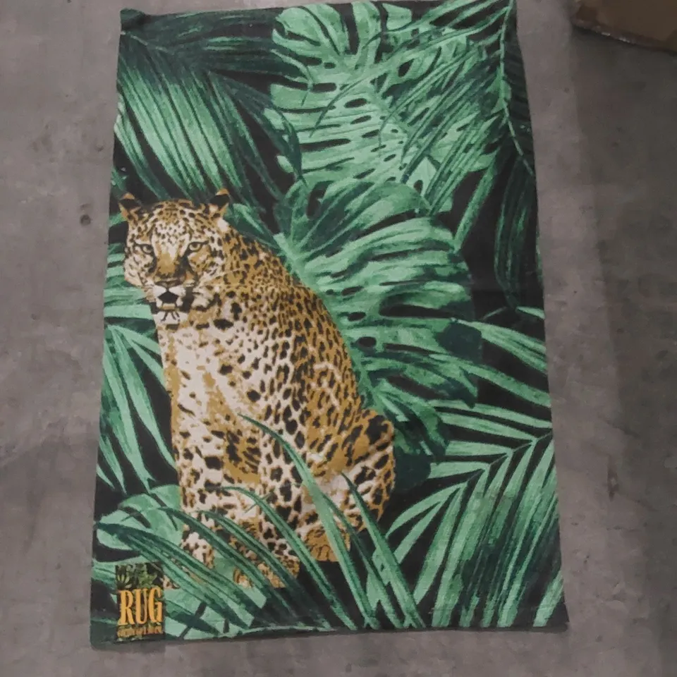 BAG TO CONTAIN APPROX 12 X LEOPARD PATTERN RUGS // SIZE: 60 X 90cm