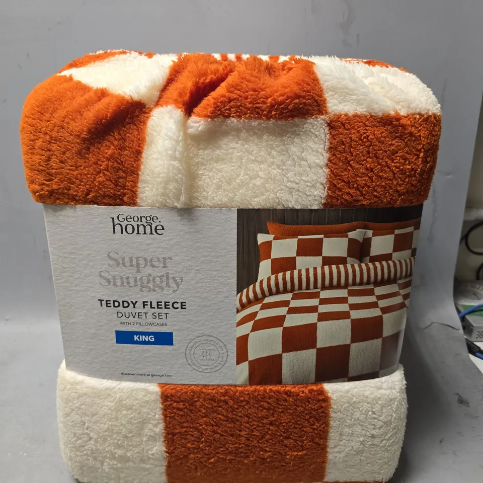 SUPER SNUGGLY TEDDY FLEECE DUVET SET WITH 2 PILLOWCASES - KING