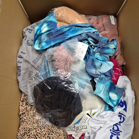 LARGE BOX OF APPROXIMATELY 25 ASSORTED CLOTHING ITEMS IN VARIOUS COLOURS, STYLES AND SIZES - COLLECTION ONLY