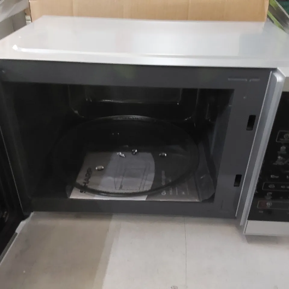 BOXED SHARP MICROWAVE OVEN - YC-MS252AU-S