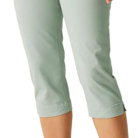 BRAND NEW REGATTA WOMEN'S BAYLETTA CAPRIS IN GLACIER SIZE UK 8