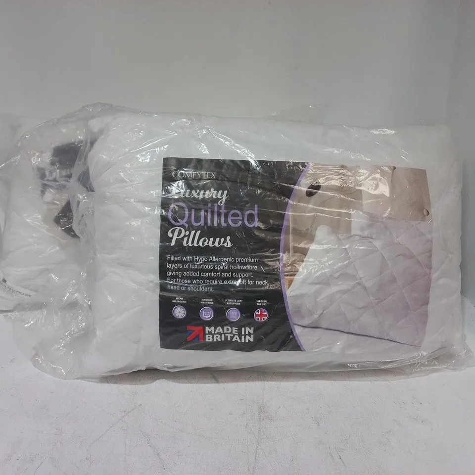 LOT OF 2 PAIRS OF COMFYTEX LUXURY QUILTED PILLOWS