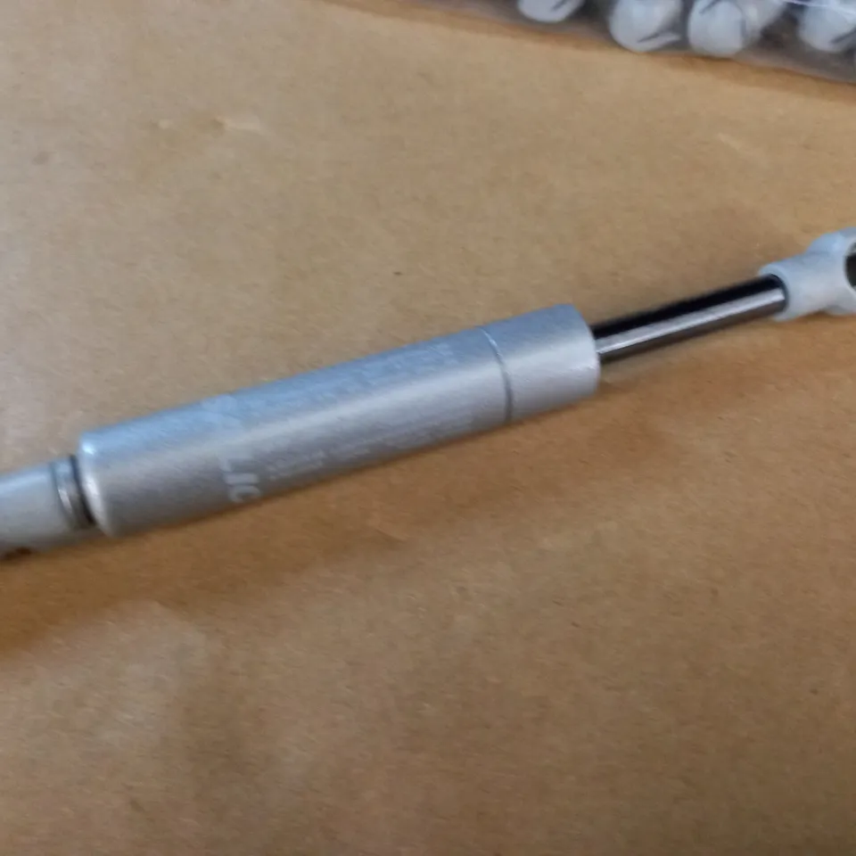 LOT OF STABILUS LIFT-O-MATIC 9075WQ 0250N 106/21 BB 55