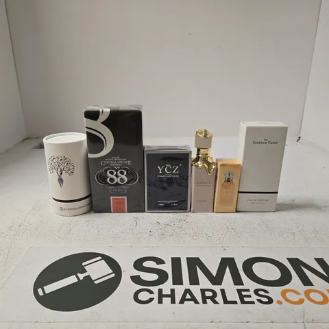 TOTE OF APPROXIMATELY 20 ASSORTED FRAGRANCE ITEMS YCZ MARINE, KAY ALI, THE ESSENCE VAULT, CZECH AND SPEAKE, ETERNAL ETC