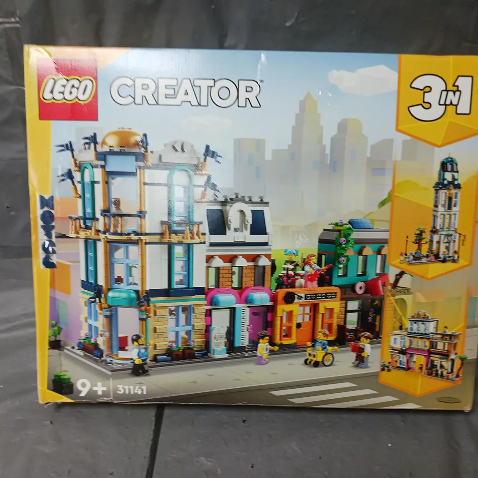 BOXED LEGO CREATOR MAIN STREET 3 IN 1 - 31141 RRP £60.99