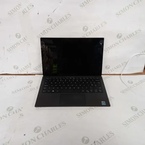 DELL XPS 13 LAPTOP MODEL P82G