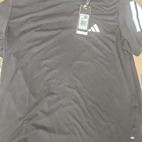 ADIDAS ADI365 CLIMACOOL T-SHIRT IN BLACK/WHITE SIZE UK LARGE