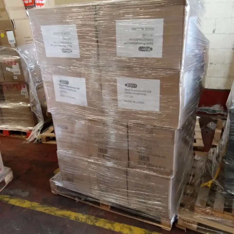 PALLET OF APPROXIMATELY 1600 ELECTRIC GOODS TO INCLUDE KIDS EAR PHONES AND KIDS HEADPHONES ETC