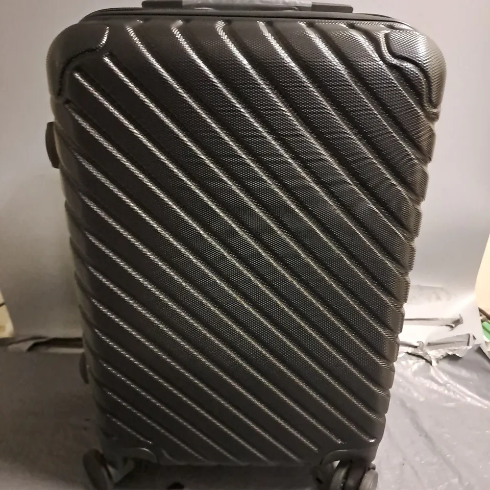 BLACK HARD SHELLED 20" LUGGAGE CASE