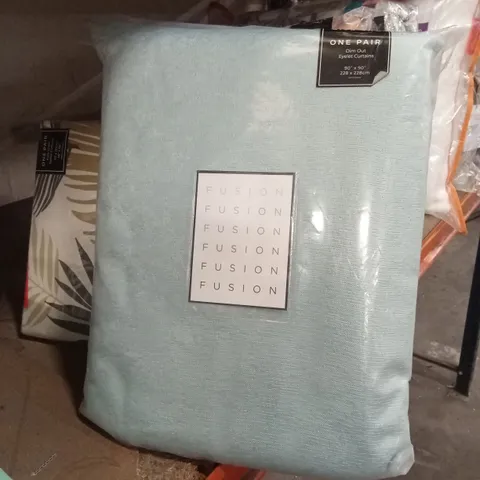 BAGGED FUSION STRATA EYELET CURTAINS - DUCK EGG // SIZE: 228 x 228cm