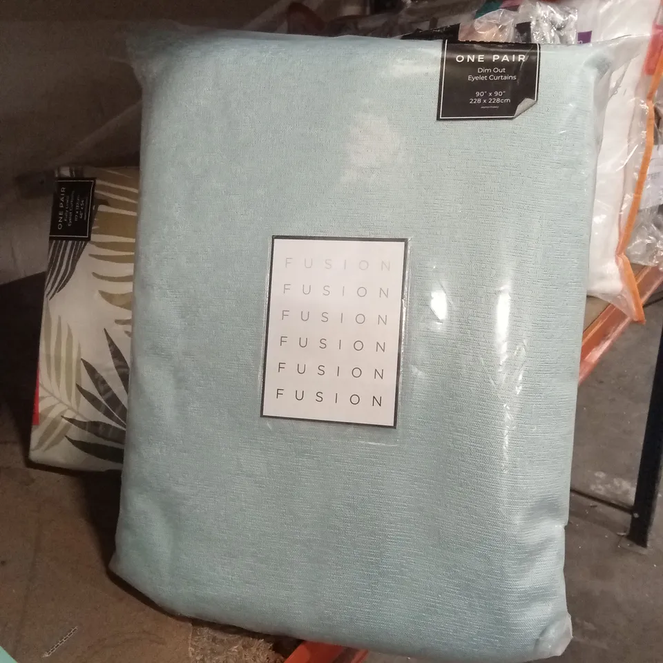 BAGGED FUSION STRATA EYELET CURTAINS - DUCK EGG // SIZE: 228 x 228cm