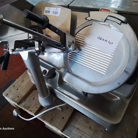 BERKEL 800S ELECTRIC MEAT SLICER