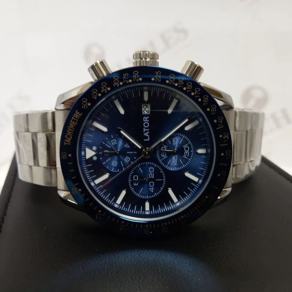 LATOR CALIBRE TACHYMETRE BLUE DIAL CHRONOGRAPH STYLE BRACELET STRAP WATCH RRP £635