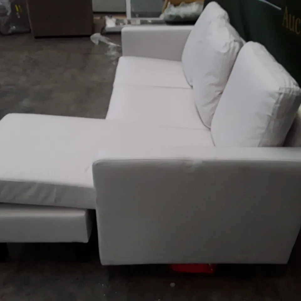 QUALITY DESIGNER SOFA WITH RHF CHAISE - WHITE FABRIC 