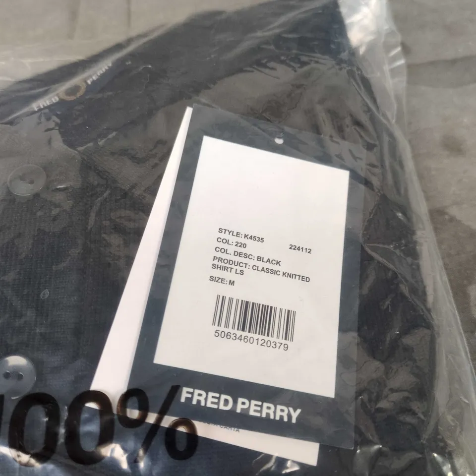FRED PERRY CLASSIC KNITTED SHIRT LONG SLEEVE – BLACK, UK SIZE M (K4535)