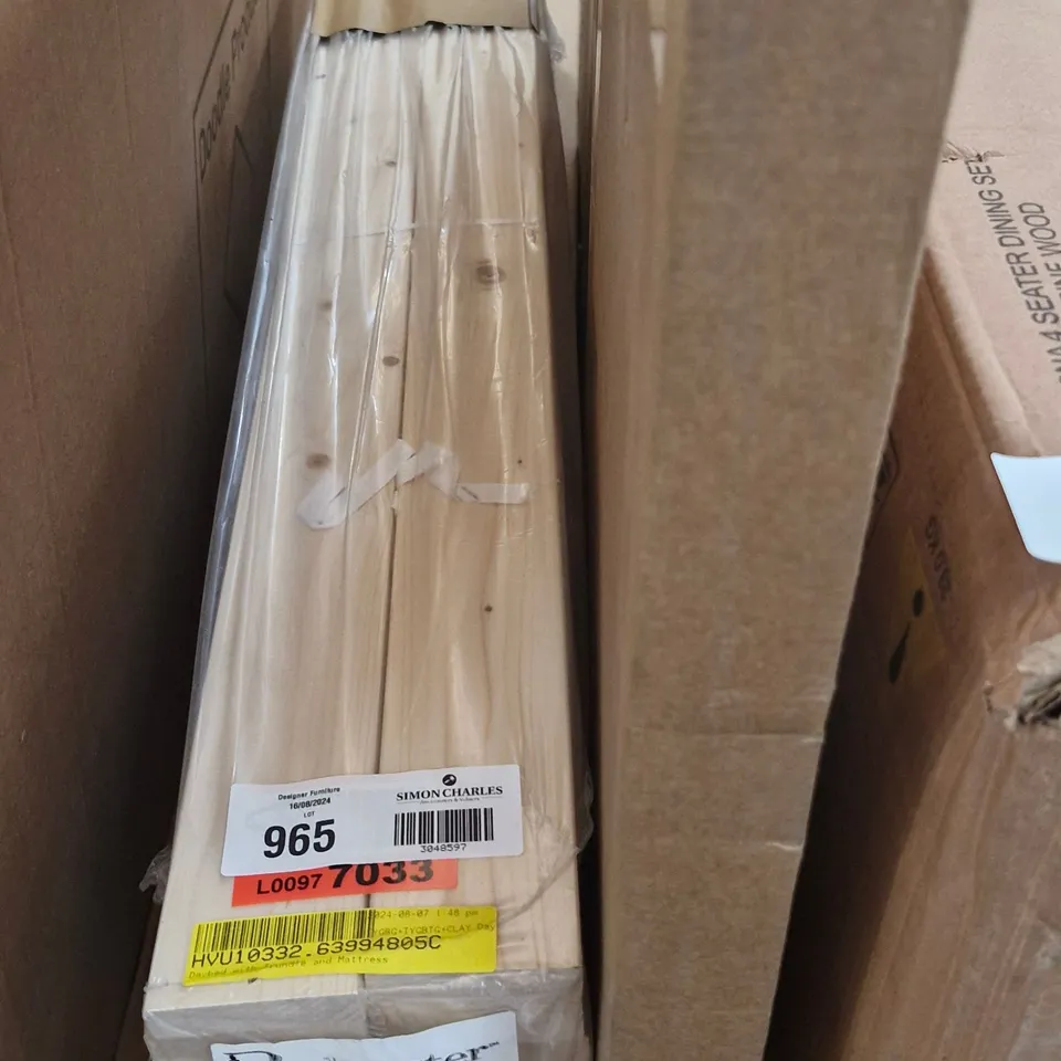 BOXED DAYBED WITH TRUNDLE (3 PARTS)
