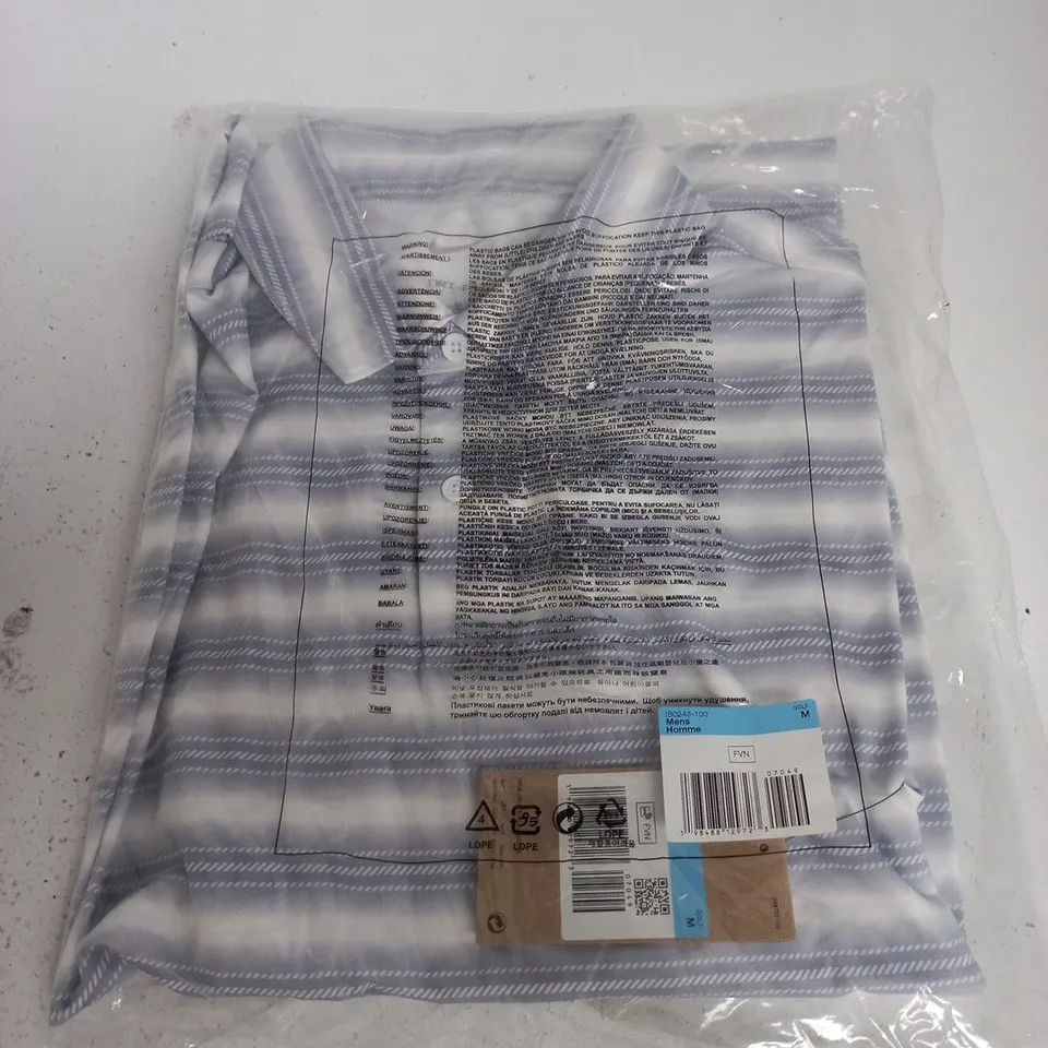 NIKE MENS GOLF TOP - M