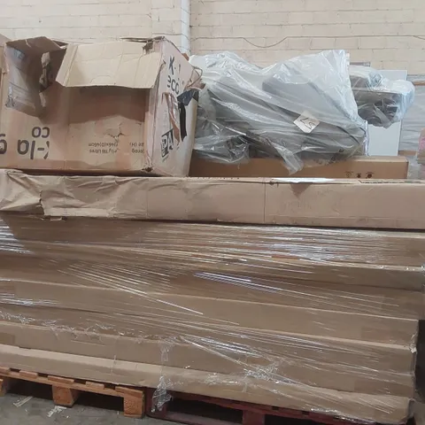 PALLET CONTAINING A VERY LARGE QUANTITY OF ASSORTED DESIGNER FURNITURE PARTS INCLUDING: BED PARTS ECT