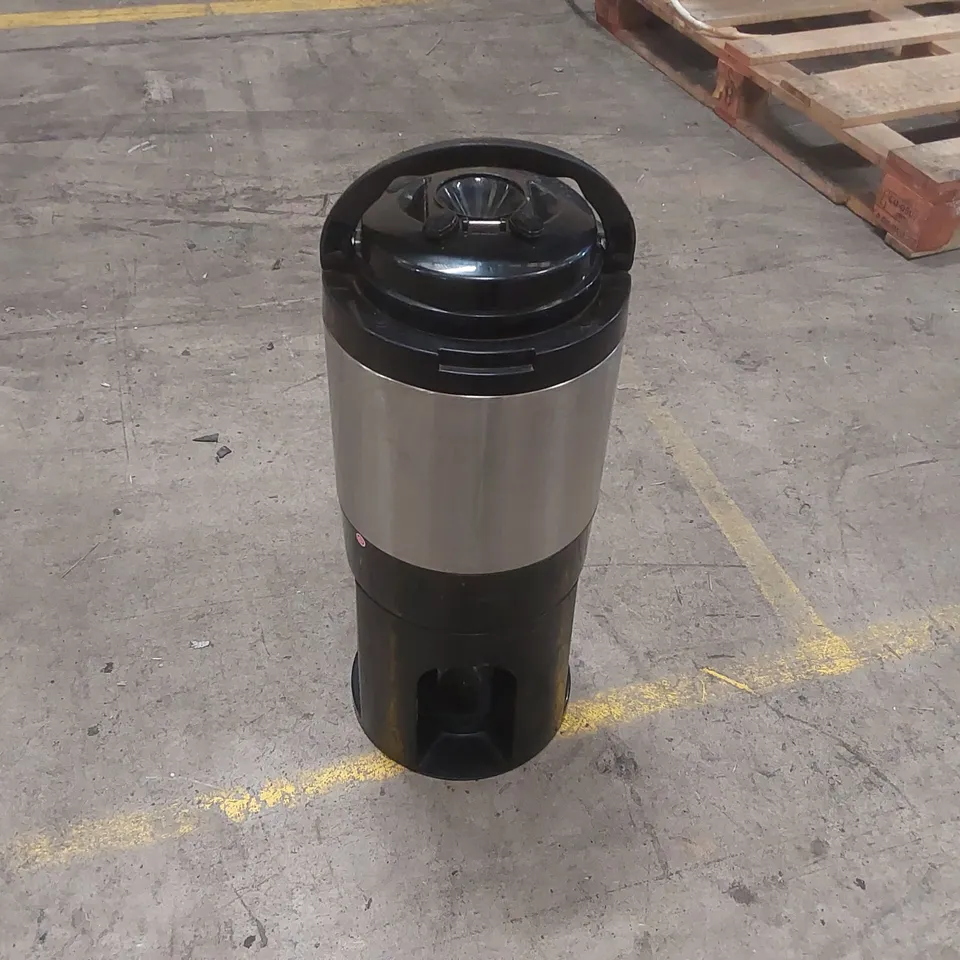 COMMERCIAL DRINKS DISPENSER