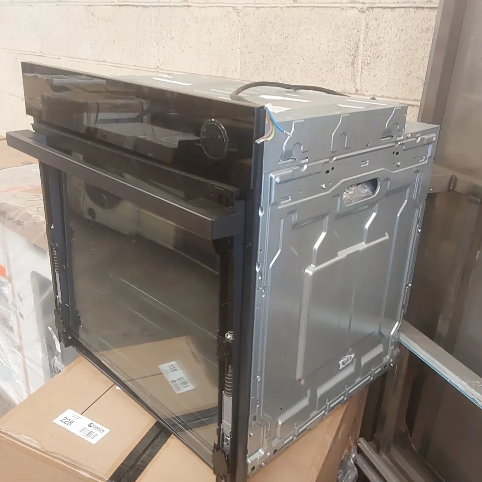 HISENSE BUILT-IN OVEN