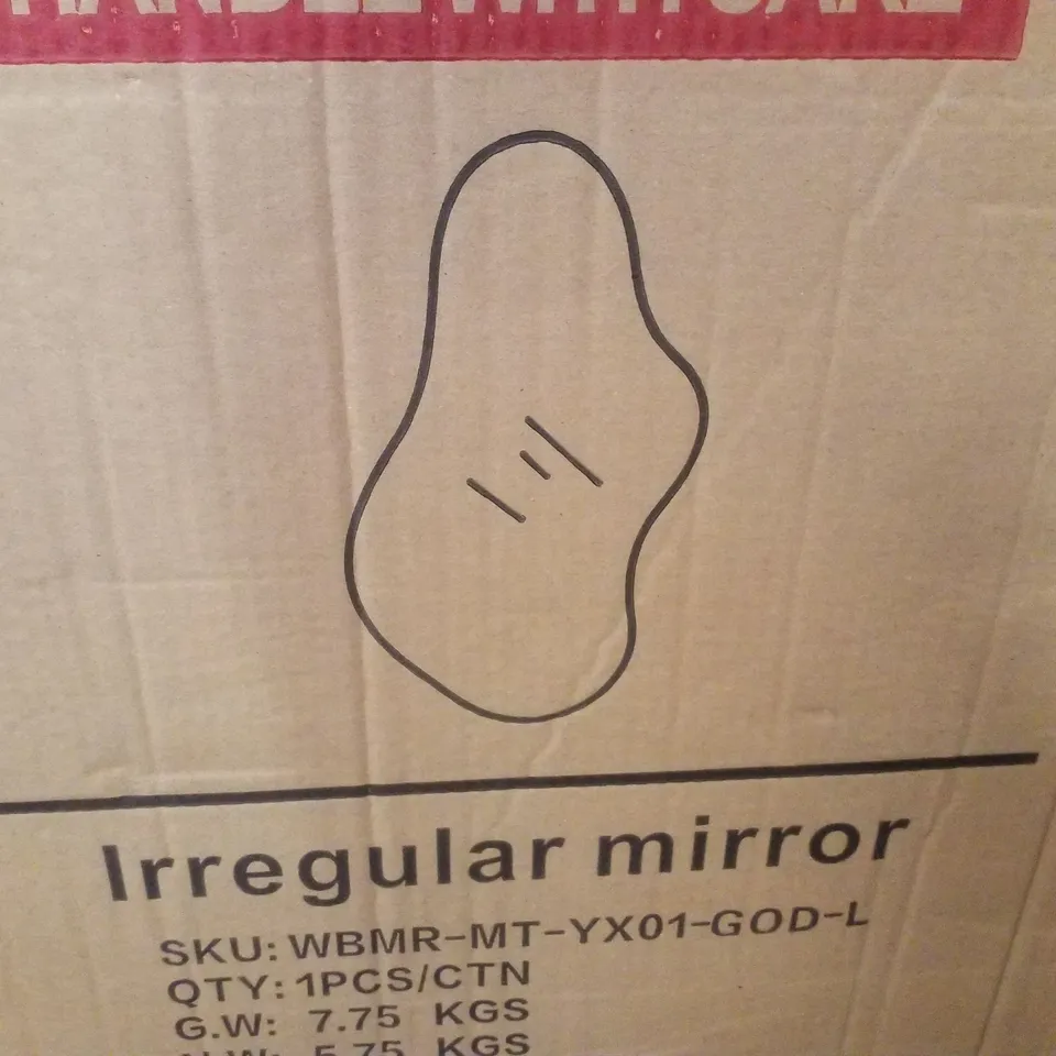 BOXED IRREGULAR MIRROR 