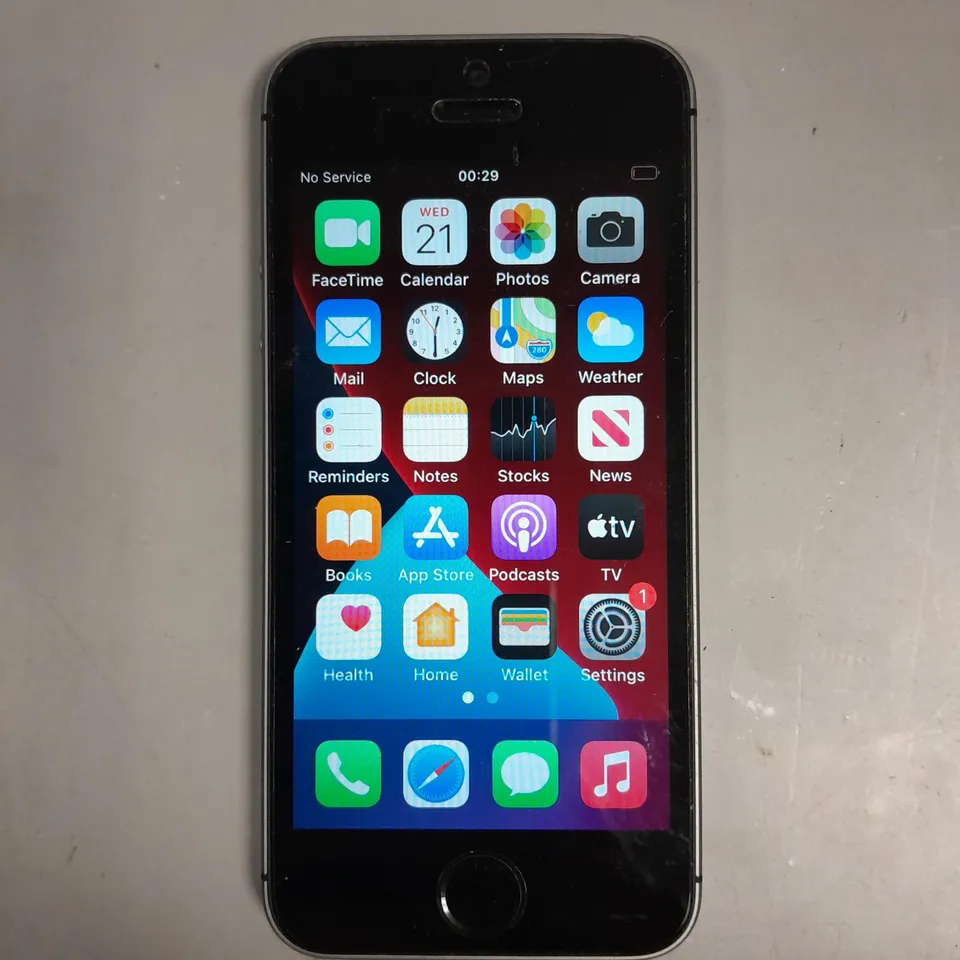 APPLE IPHONE 5 SE SMARTPHONE 