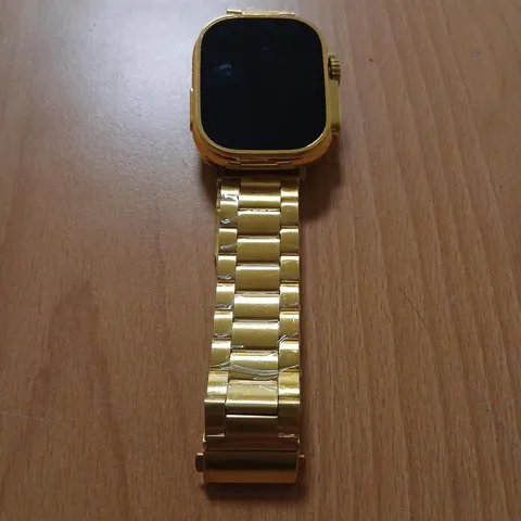 GOLD-TONE SMARTWATCH WITH SQUARE FACE AND LINK BRACELET – UNBRANDED