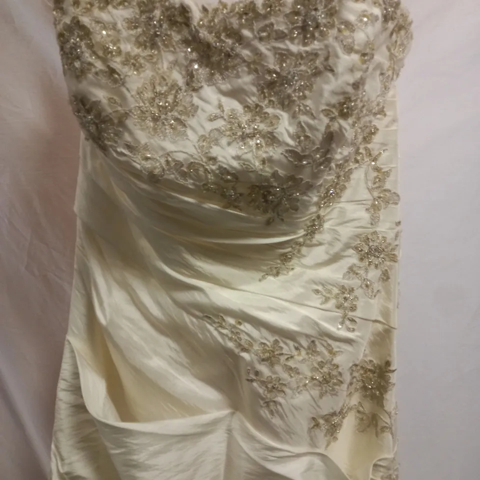 BERKETEX BRIDE SALOME RNM1267 WEDDING DRESS, IVORY - SIZE 14