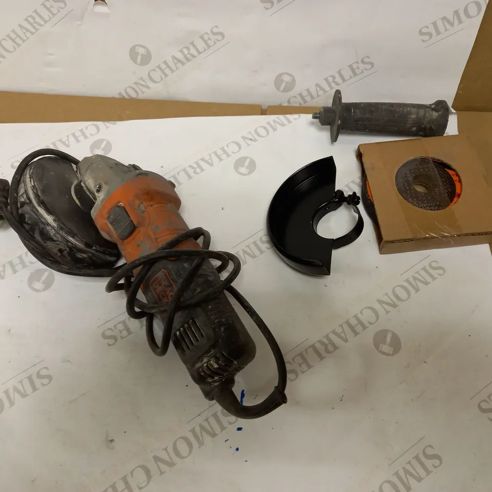 BLACK+DECKER BEG010A5-GB GRINDER