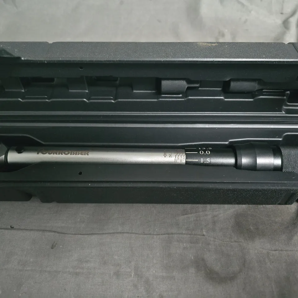 Torque Wrench in Hard Case – 0.0–1.5 Nm scale