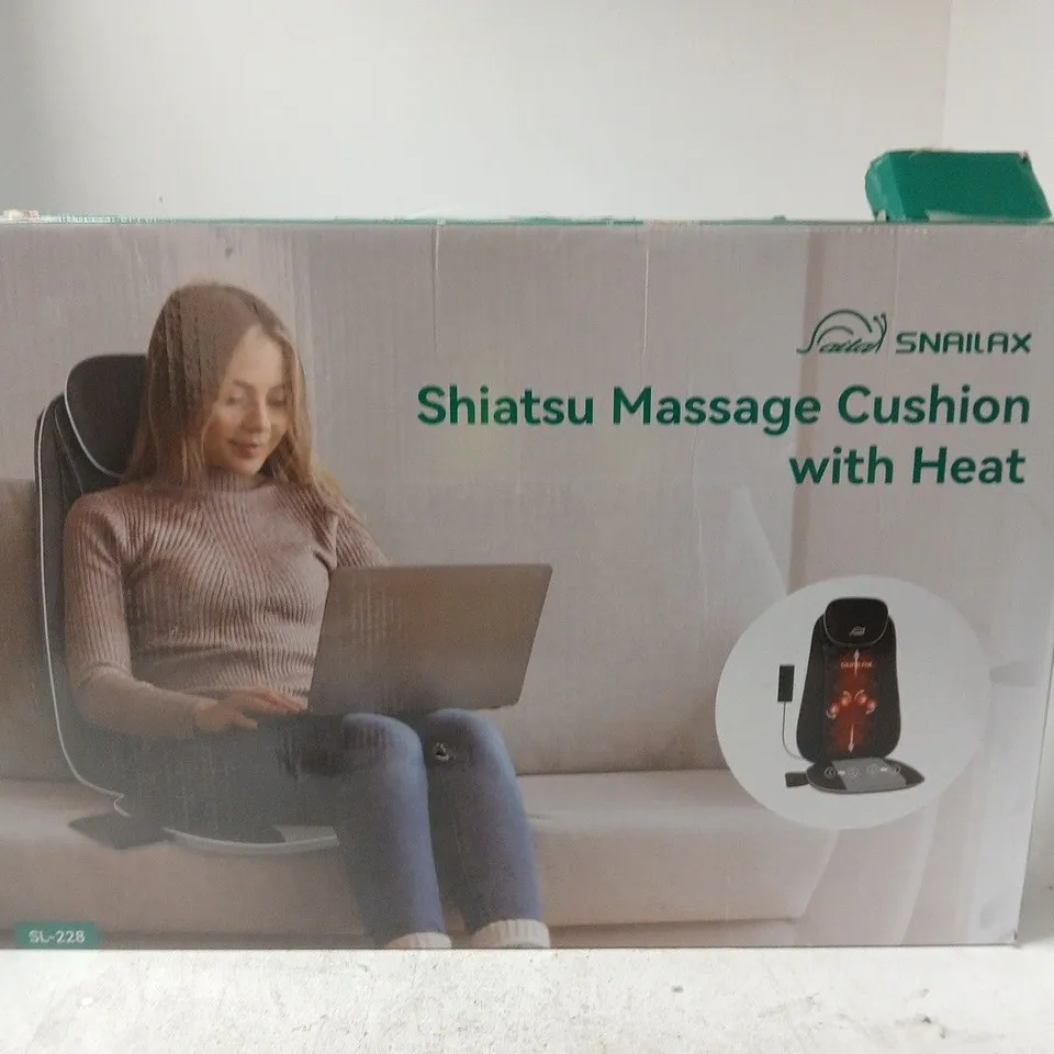 SNAILAX SHIATSU MASSAGE CUSHION WITH HEAT