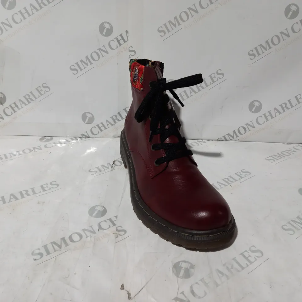 BOXED PAIR OF RIEKER LACE UP BOOTS WITH INTEREST COLLAR IN RED UK SIZE 8
