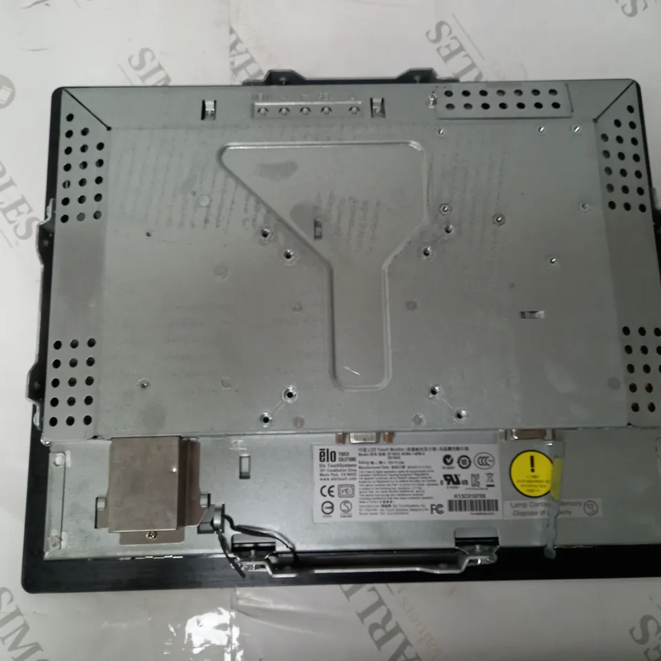 ELO TOUCHSYSTEMS 15" TOUCHSCREEN MONITOR ET1537L