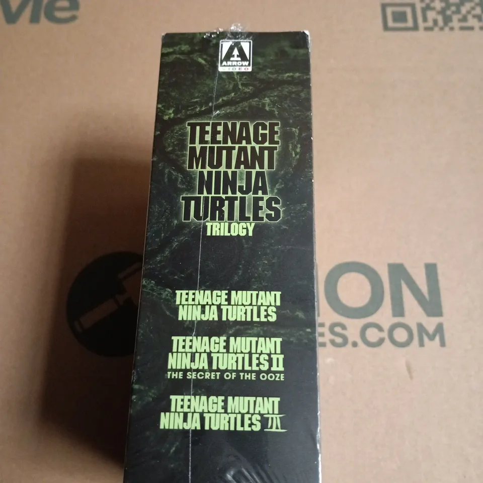 TEENAGE MUTANT NINJA TURTLES TRILOGY – DVD BOX SET (THREE FILMS)