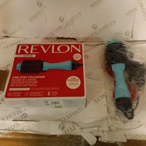 REVLON SALON ONE-STEP HAIR DRYER & VOLUMISER