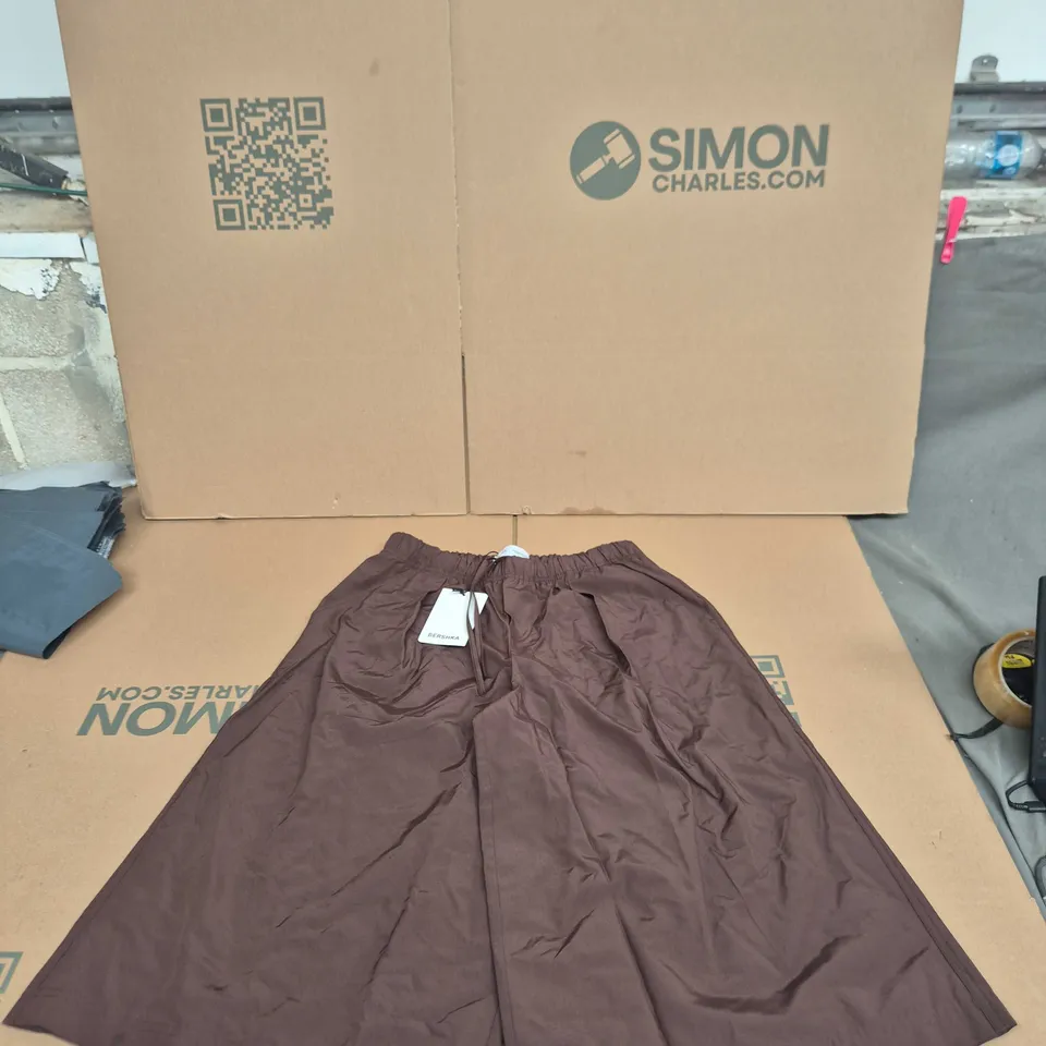 BERSHKA WOMEN'S BROWN WIDE-LEG DRAWSTRING TROUSERS – SIZE S