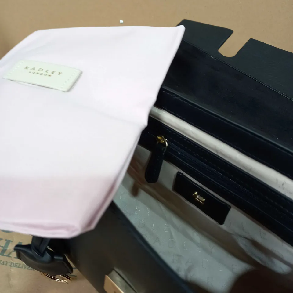 RADLEY LEATHER HANDBAG BLACK